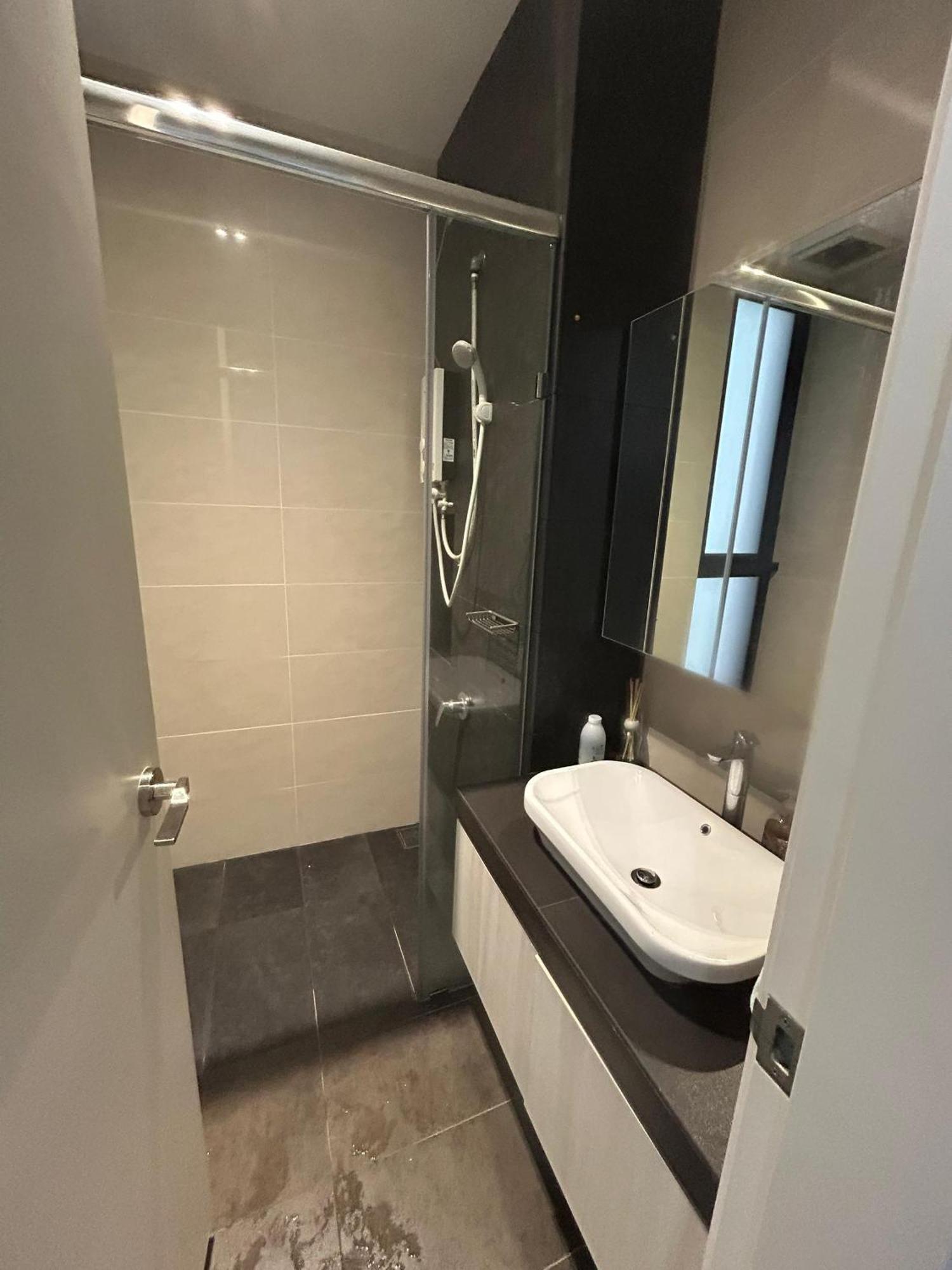 Eco Nest 3 Bedroom Duplex Apartment Nusajaya  Buitenkant foto